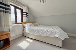 Bedroom 5/Study- click for photo gallery